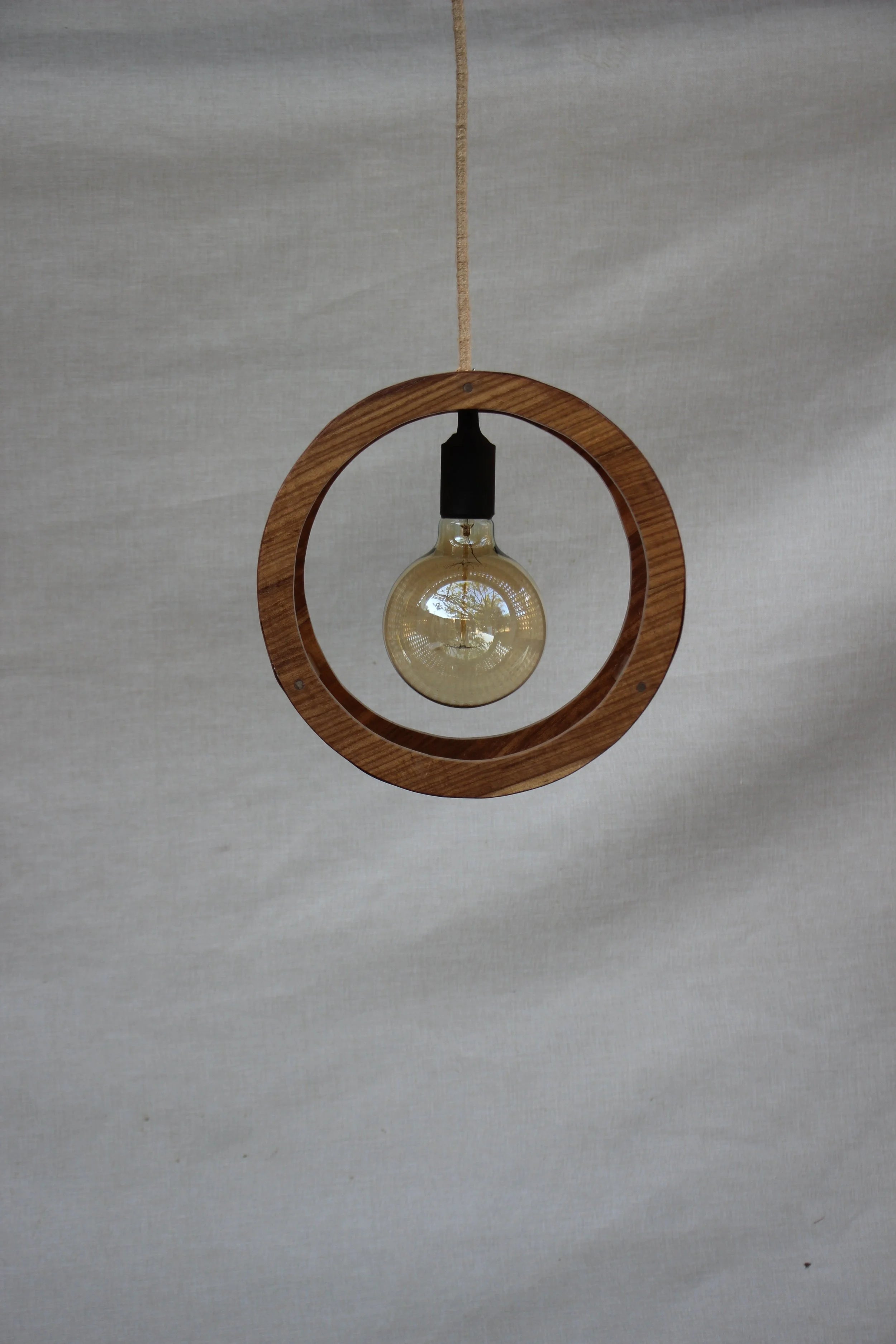 OVAL